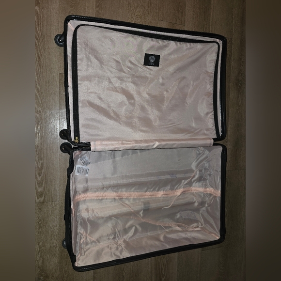 Vince Camuto Leopard Luggage Set - Picture 11 of 14